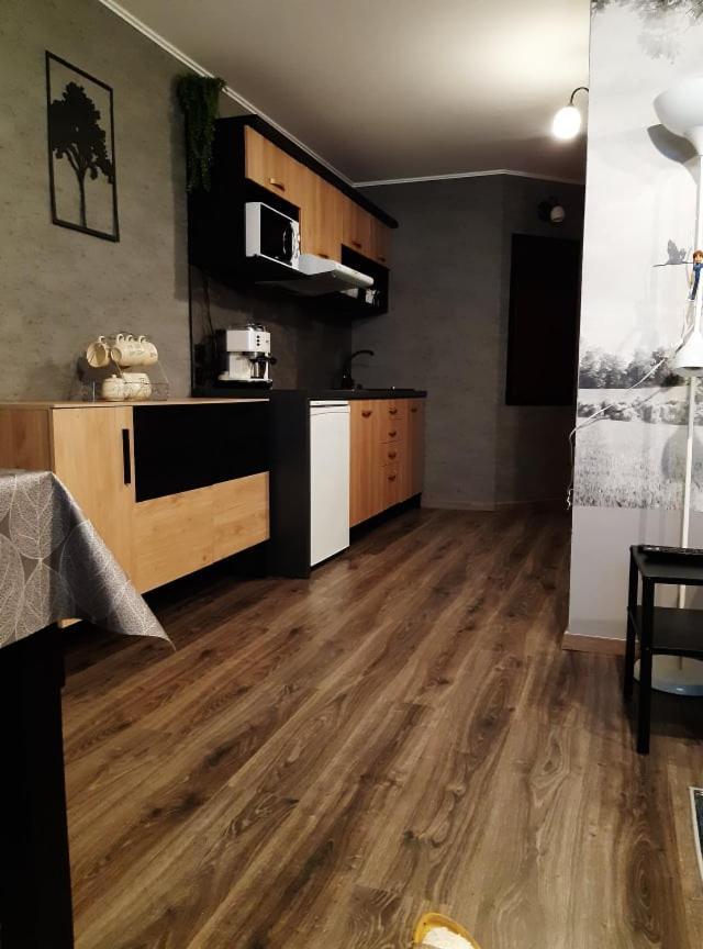 Family Apartments Доновали Екстериор снимка